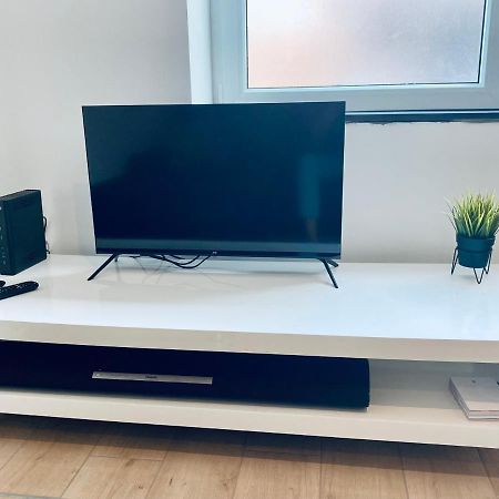 100% Renovated - Quiet Appartment Liege Luaran gambar