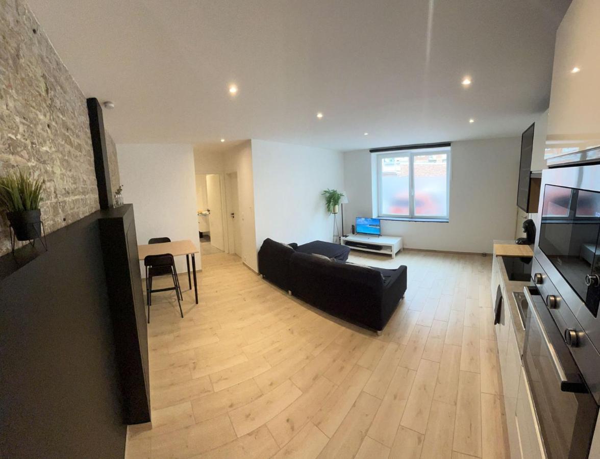 100% Renovated - Quiet Appartment Liege Luaran gambar