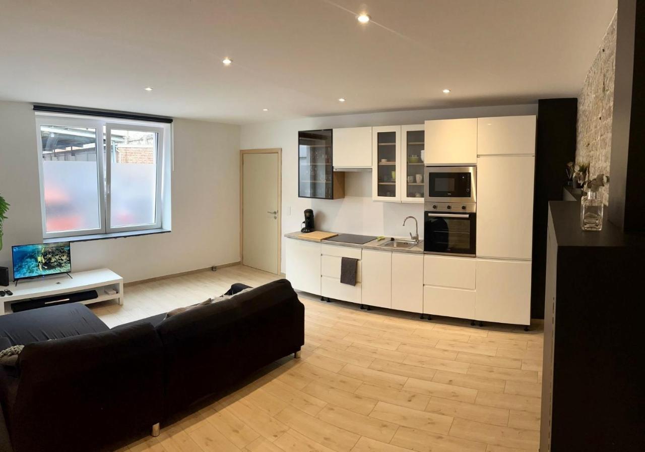 100% Renovated - Quiet Appartment Liege Luaran gambar