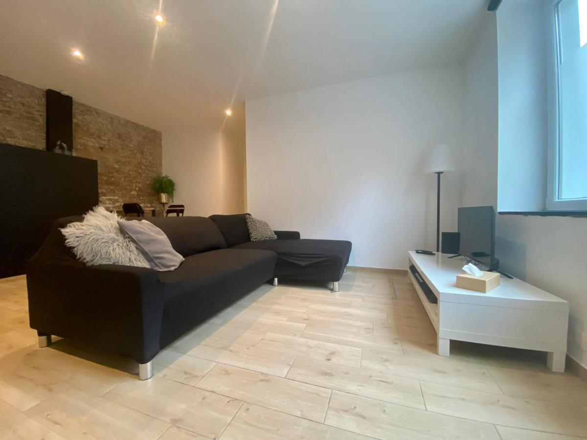 100% Renovated - Quiet Appartment Liege Luaran gambar