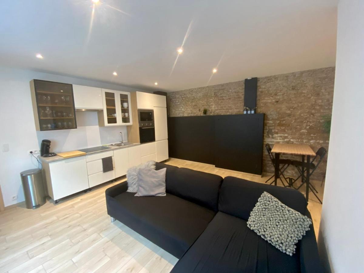 100% Renovated - Quiet Appartment Liege Luaran gambar